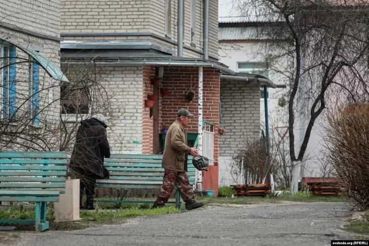 На нейкі час Андрусь Горват памяняў Прудок на Нароўлю