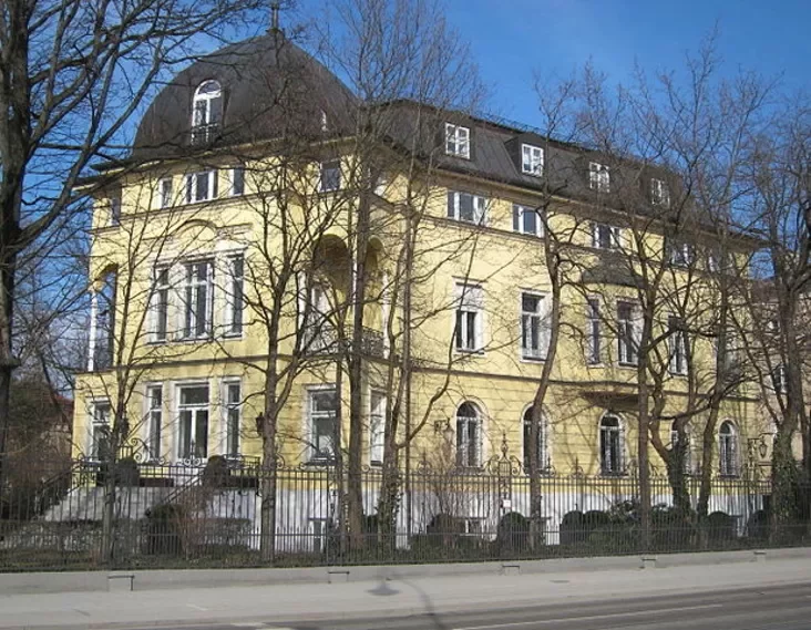 Rezidencyja Jana Masaleka ŭ Miunchienie Jan Maršálek's residence in Munich Riezidiencija Jana Masaleka v Miunchienie 