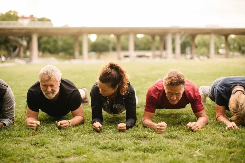 praktykavańnie płanka plank exercise upražnienije płanka 