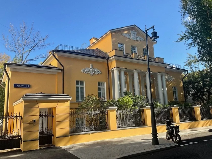 homestead "Nobleman's Nest" Timur Ivanov асабняк "Дваранскае гняздо" Цімур Іваноў усадьба«Дворянское гнездо» Тимура Иванова 