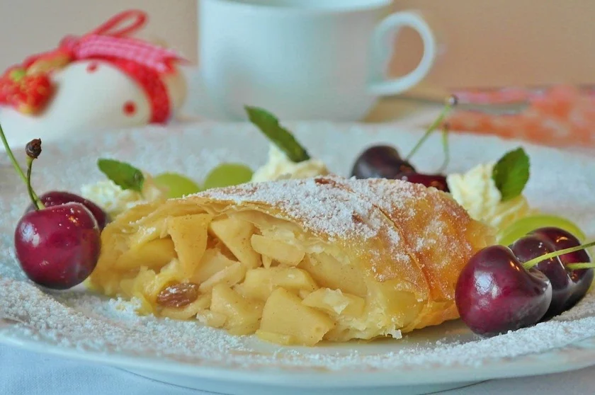 Puff Pastry Apple Strudel