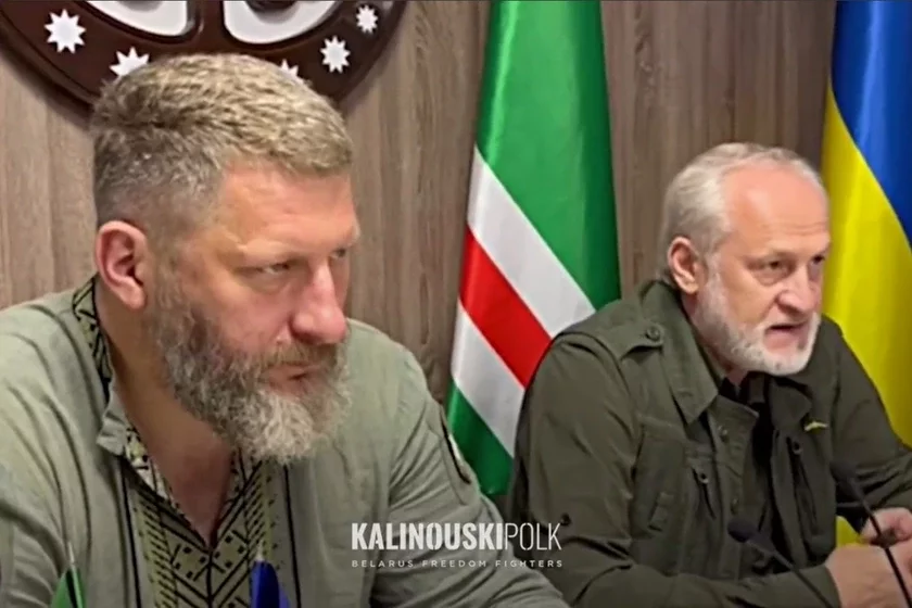 The commander of the Kalinovsky Regiment, Paval "Uncle" Shurmey, met with the Prime Minister of the Chechen Republic, Ichkeria Akhmed Zakaev Командир полка Калиновского Павел «Дядя» Шурмей встретился с Премьер-министром Чеченской Республики Ичкерии Ахмедом Закаевым Камандзір Палка Каліноўскага Павал «Дзядзька» Шурмей сустрэўся з прэм'ер-міністрам Чачэнскай Рэспублікі Ічкерыя Ахмедам Закаевам 